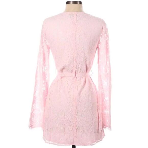 Marjorelle Pale Pink Lace Long Sleeve Tie Waist Kimono Wrap Mini Dress Robe M - Picture 3 of 12